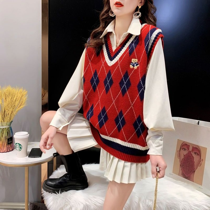 Winter Clothing Trends 2025 Women'S - Gilet in maglia rossa per donna
