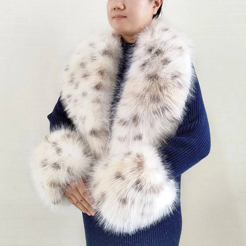 Winter Clothing Design - Sciarpa in pelliccia di volpe sintetica