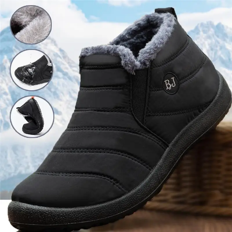 Winter Clothing Material - Stivali da Neve alla Moda per