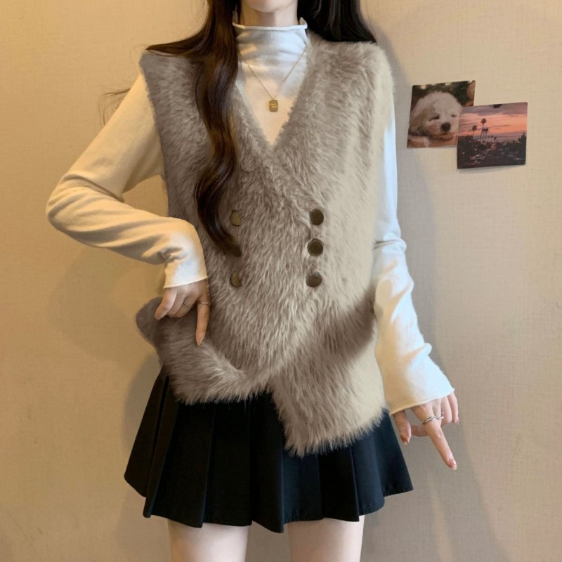 Gilet in maglia per le donne C - Winter Clothing Trends 2025 Women'S recensione e prezzo