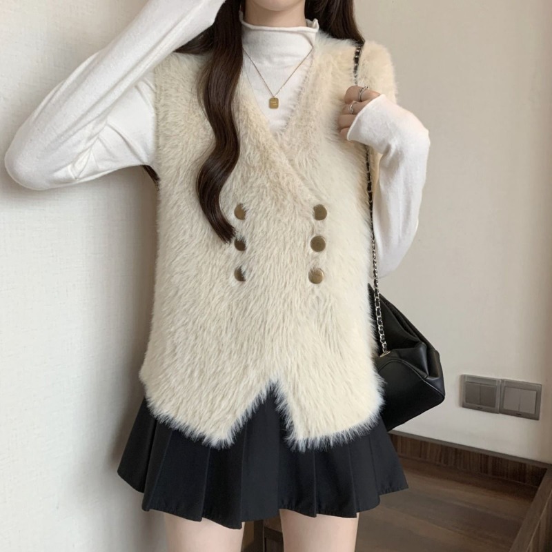 Gilet in maglia per le donne C - Winter Clothing Trends 2025 Women'S recensione e prezzo