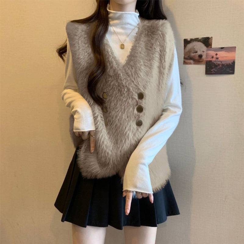 Gilet in maglia per le donne C - Winter Clothing Trends 2025 Women'S recensione e prezzo