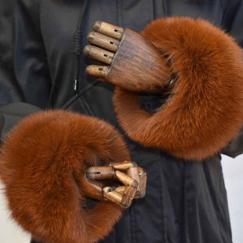Polsini in pelliccia di volpe  - Winter Clothing Design recensione e prezzo
