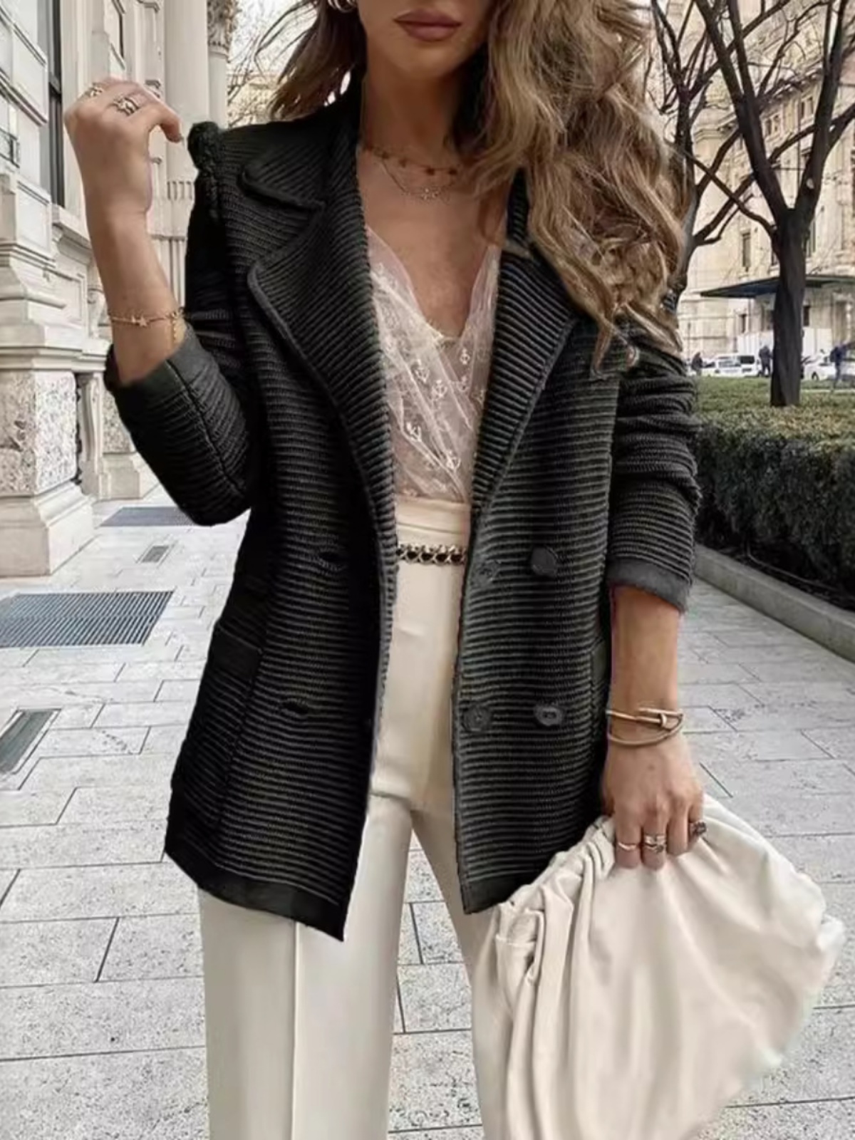 Giacca Corta Chic a Maniche Lu - Winter Clothing Brand recensione e prezzo