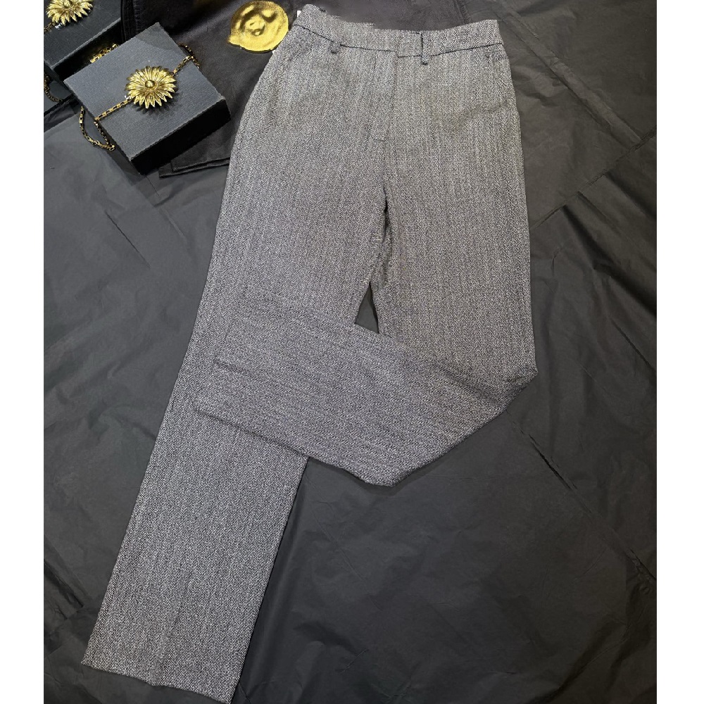 Pantaloni da Completo Donna 20 - Y2K Winter Clothing recensione e prezzo