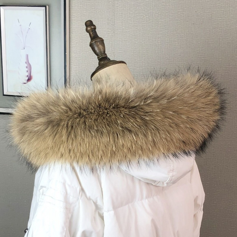Collo in vera pelliccia per ca - Winter Clothing Design recensione e prezzo