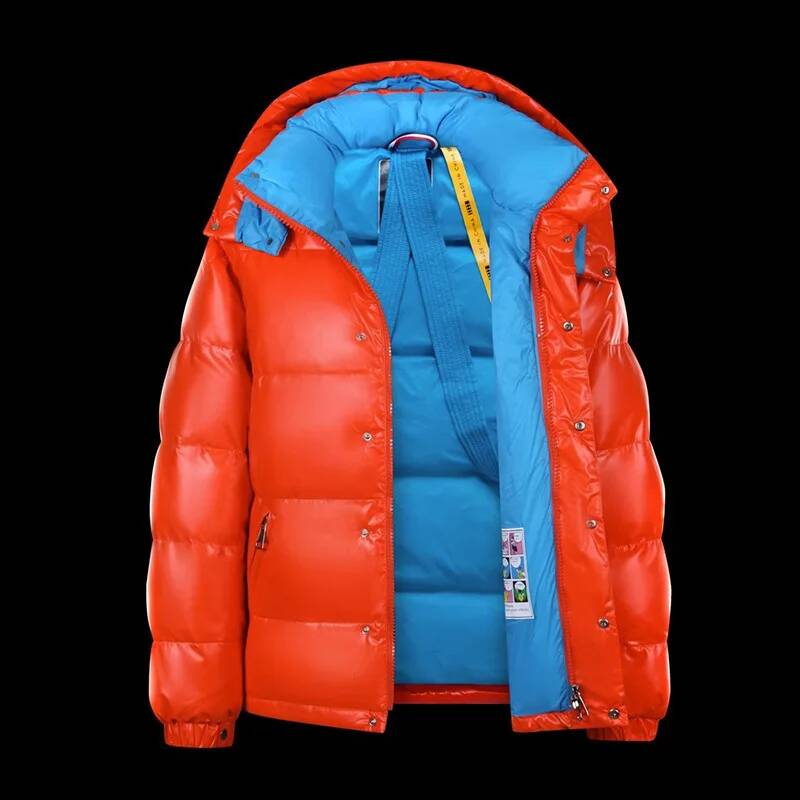Nuove Giacche Invernali Lucide - Winter Clothing Brand recensione e prezzo